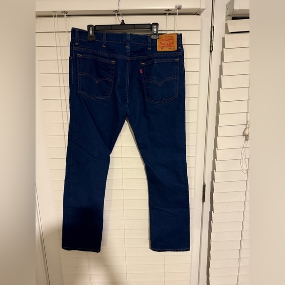 Levi's 517 Dark Blue Straight Jeans - Picture 3 of 3